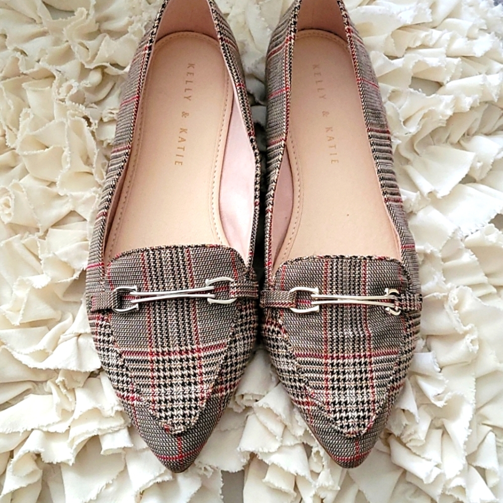 Kelly & Katie Flats Size 6.5